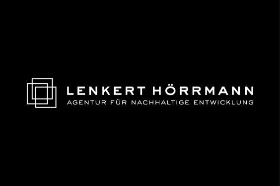 Logo Lenkert Hörrmann linksbündig auf dunklem Hintergrund